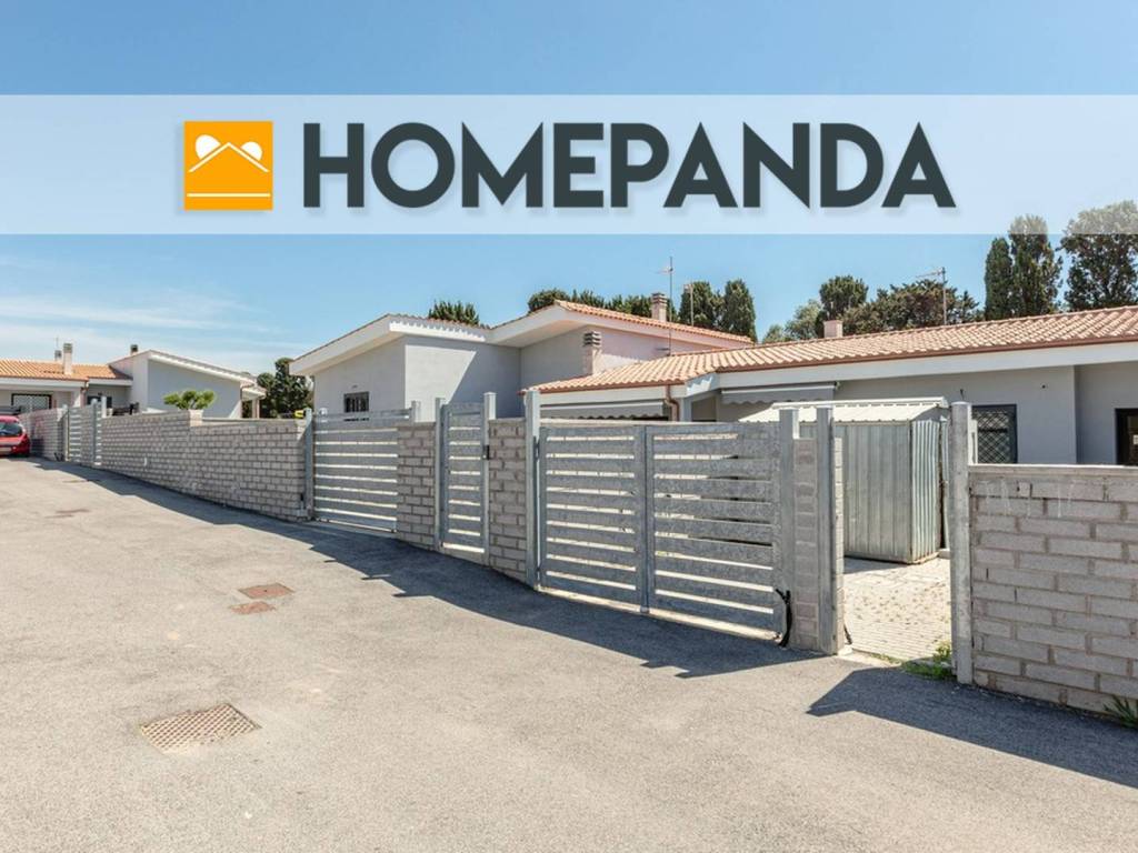 casa indipendente in vendita ad Anzio in zona Stazione