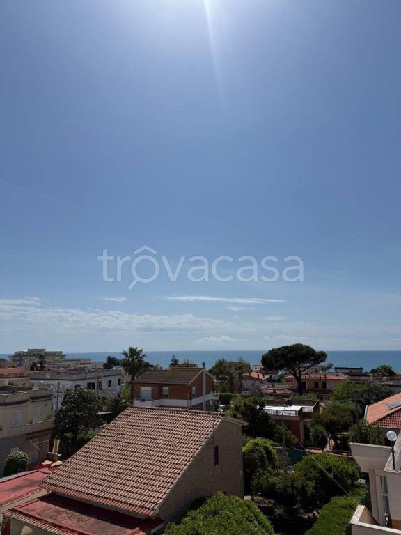 appartamento in vendita ad Anzio in zona Marechiaro