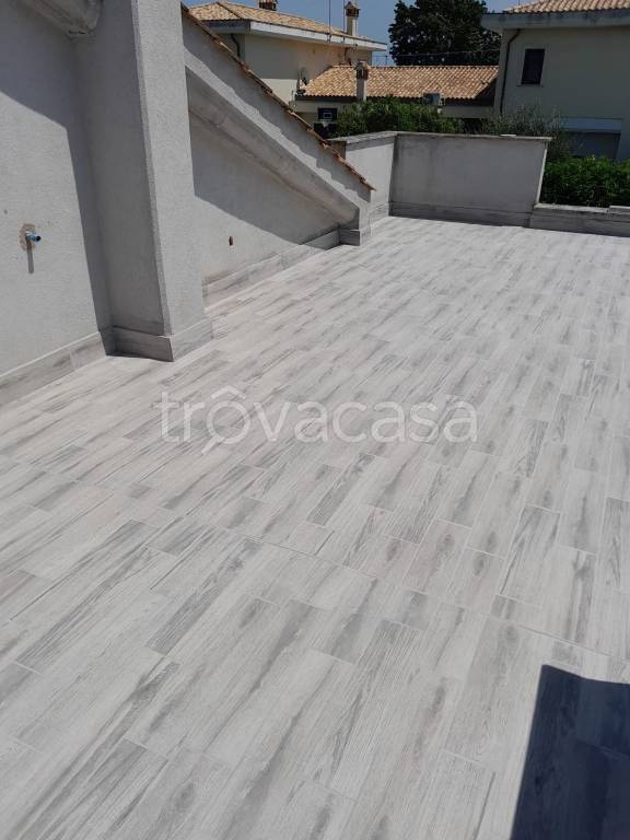 casa indipendente in vendita ad Anzio