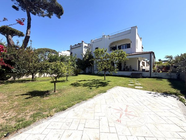 appartamento in vendita ad Anzio in zona Stazione