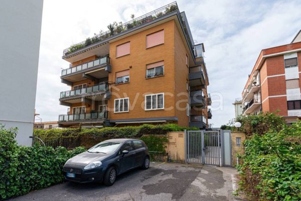 appartamento in vendita ad Anzio in zona Mare