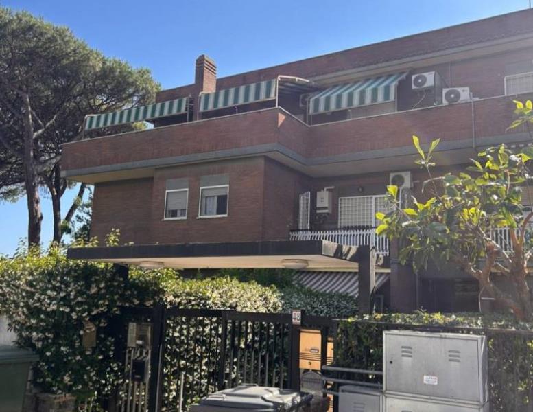 appartamento in vendita ad Anzio in zona Mare