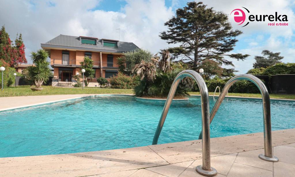 casa indipendente in vendita ad Anzio