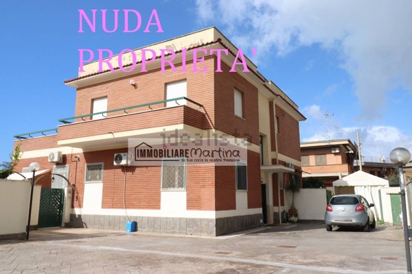 appartamento in vendita ad Anzio in zona Mare
