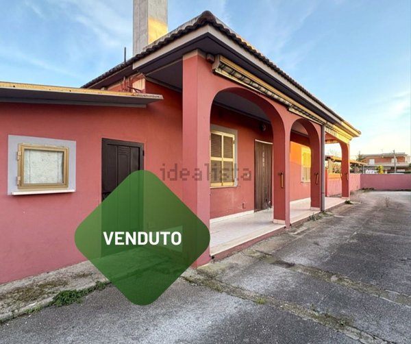 casa indipendente in vendita ad Anzio