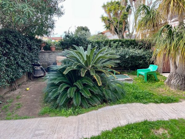 casa indipendente in vendita ad Anzio