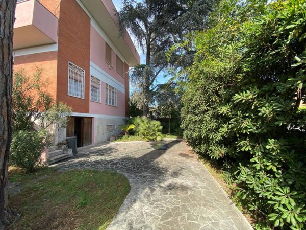 appartamento in vendita ad Anzio in zona Mare