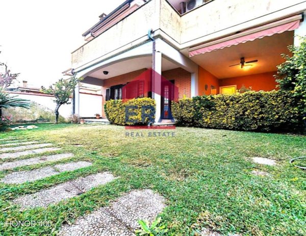 casa indipendente in vendita ad Anzio
