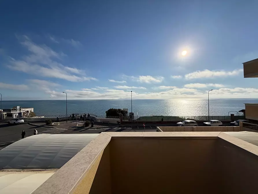 appartamento in vendita ad Anzio in zona Mare