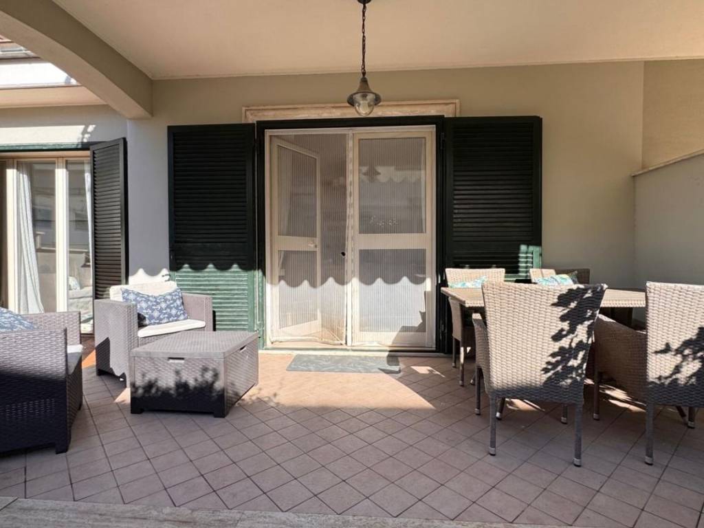 casa indipendente in vendita ad Anzio in zona Anzio Colonia