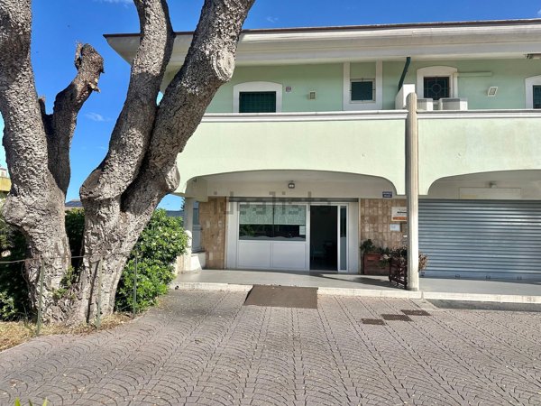 casa indipendente in vendita ad Anzio in zona Villa Claudia
