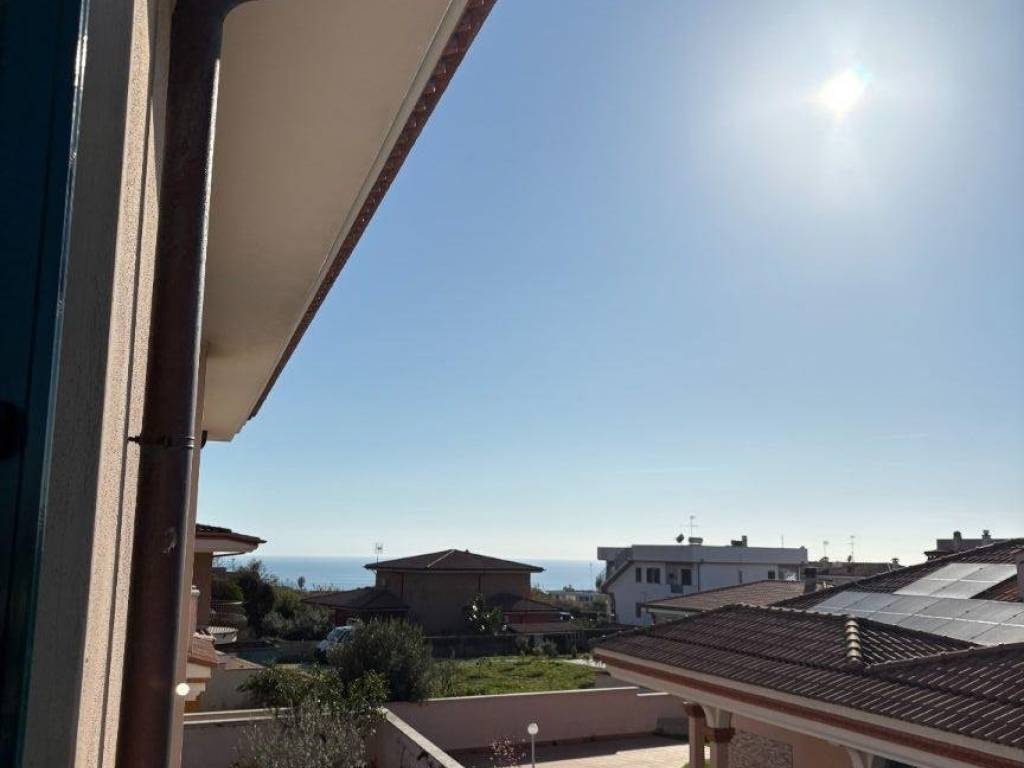 casa indipendente in vendita ad Anzio in zona Lido delle Sirene