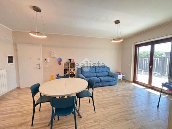 casa indipendente in vendita ad Anzio in zona Villa Claudia