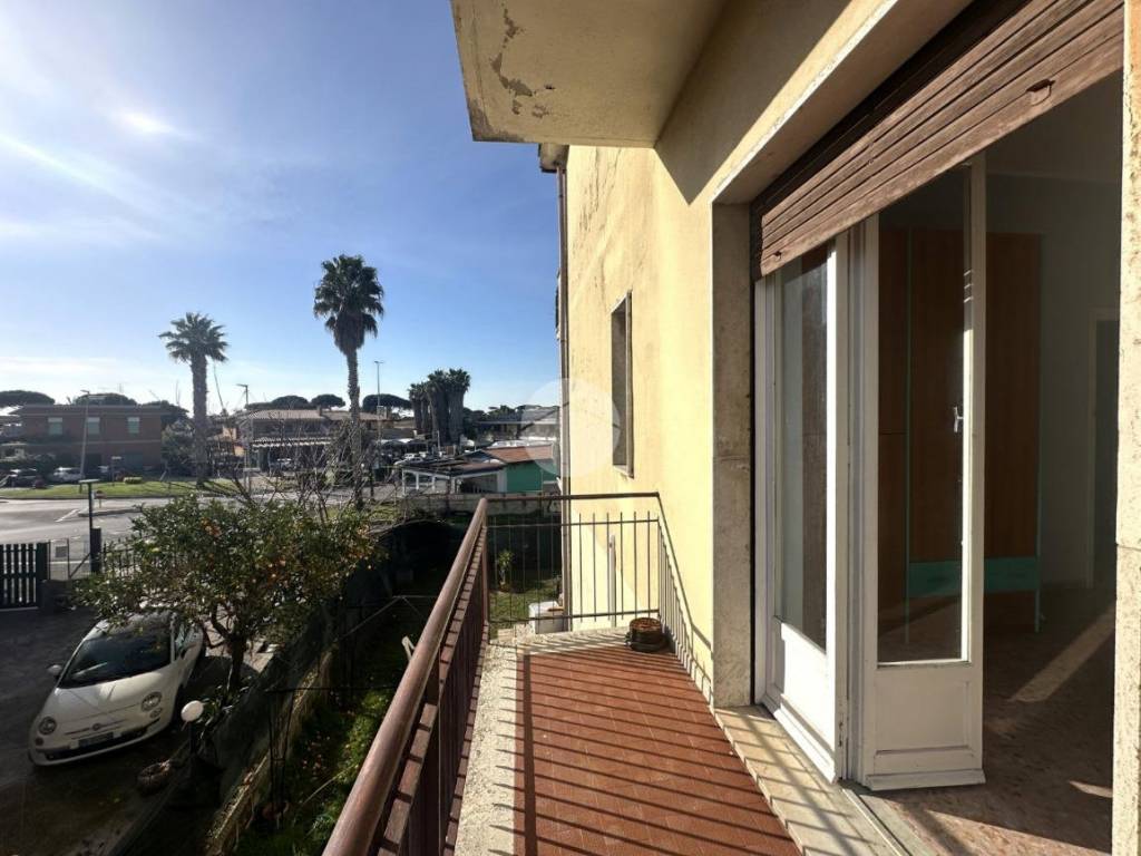 appartamento in vendita ad Anzio in zona Mare