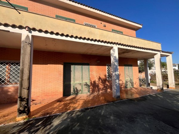 casa indipendente in vendita ad Anzio in zona Anzio Colonia
