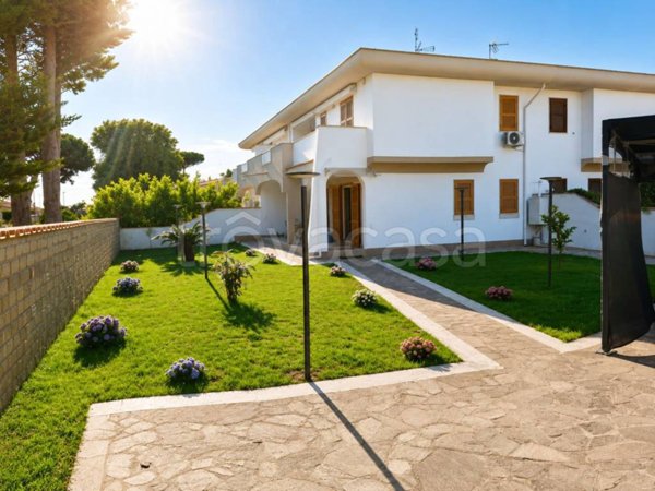casa indipendente in vendita ad Anzio in zona Mare