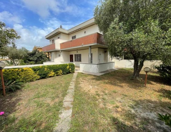 casa indipendente in vendita ad Anzio