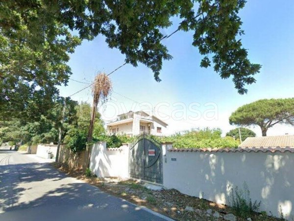 appartamento in vendita ad Anzio in zona Villa Claudia