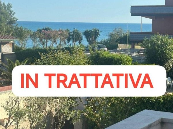 appartamento in vendita ad Anzio in zona Lido delle Sirene