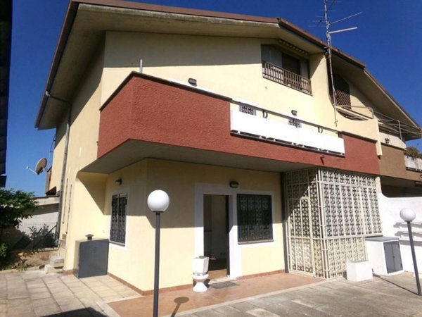 casa indipendente in vendita ad Anzio in zona Mare