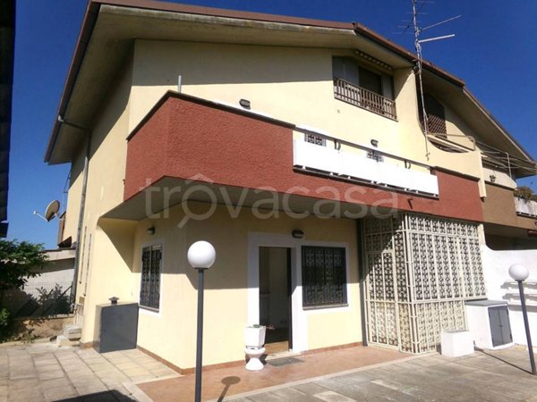 casa indipendente in vendita ad Anzio in zona Cincinnato