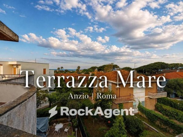 casa indipendente in vendita ad Anzio in zona Cincinnato