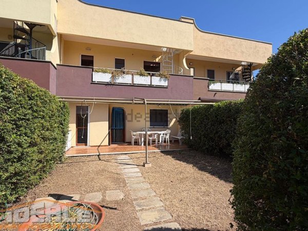 appartamento in vendita ad Anzio in zona Mare