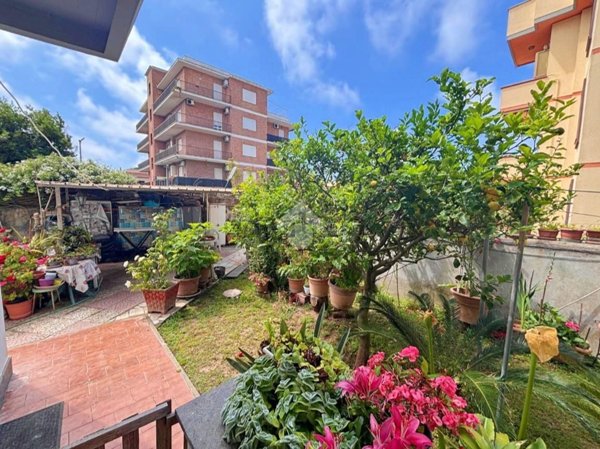 appartamento in vendita ad Anzio in zona Marechiaro