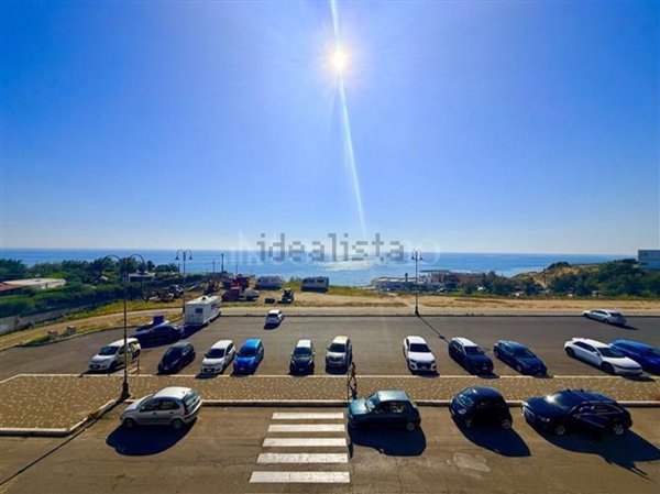 appartamento in vendita ad Anzio in zona Mare