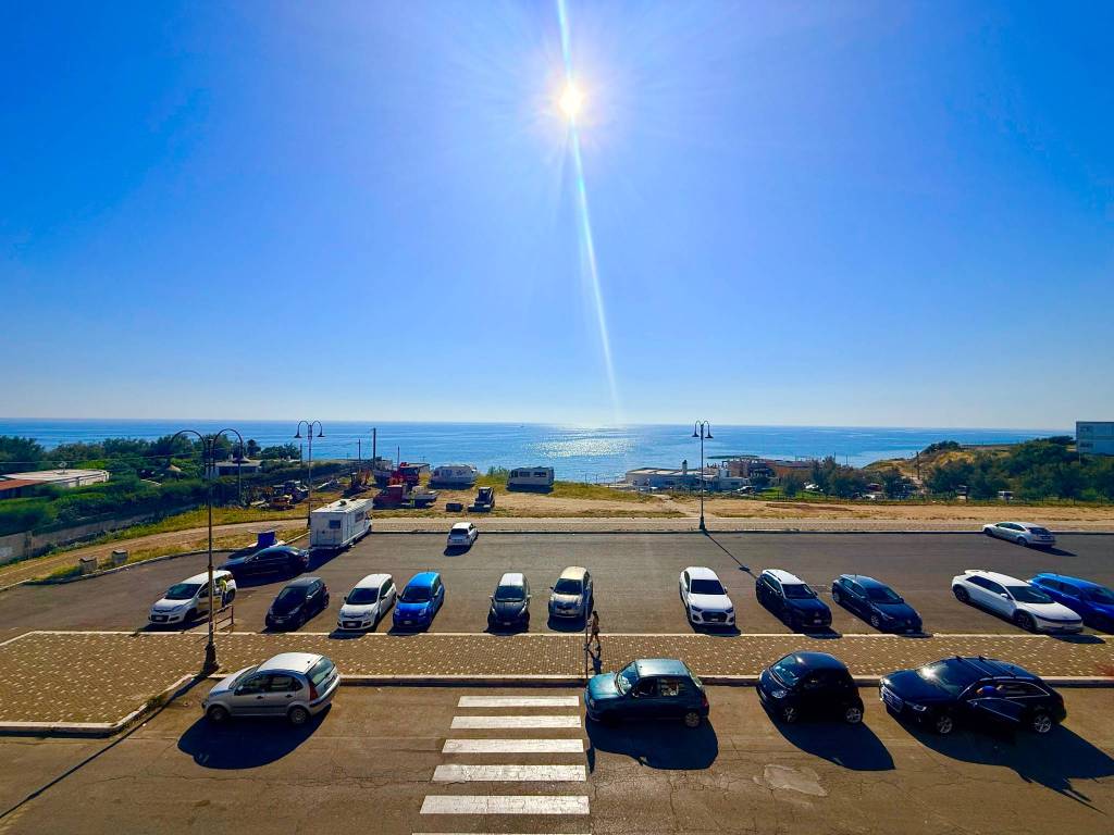 appartamento in vendita ad Anzio in zona Marechiaro