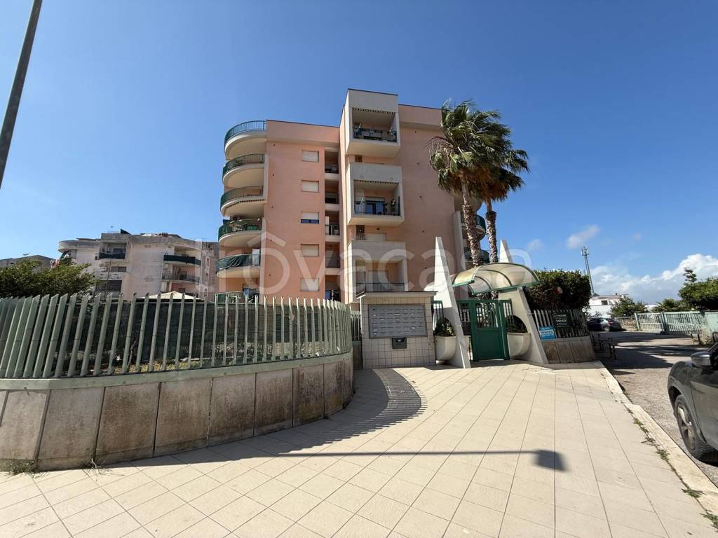 appartamento in vendita ad Anzio in zona Mare