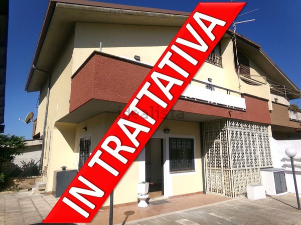 casa indipendente in vendita ad Anzio in zona Villa Claudia