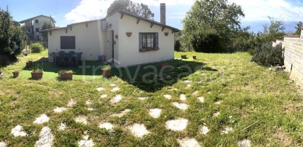 casa indipendente in vendita ad Anzio in zona Lido dei Pini