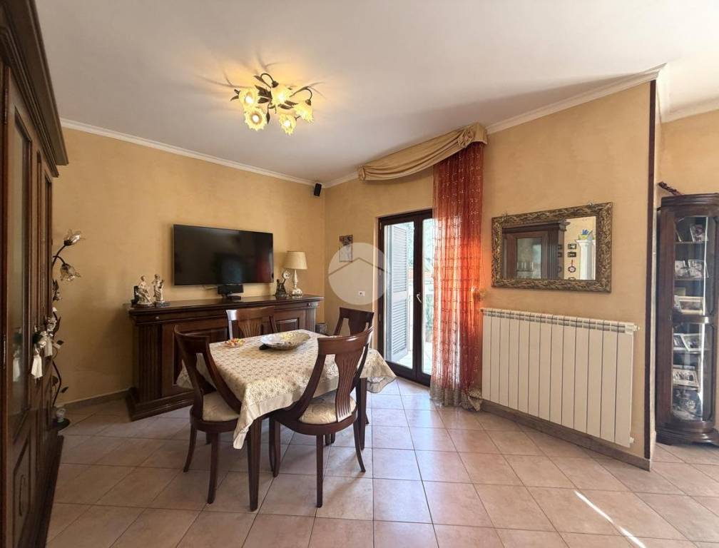 casa indipendente in vendita ad Anzio in zona Mare