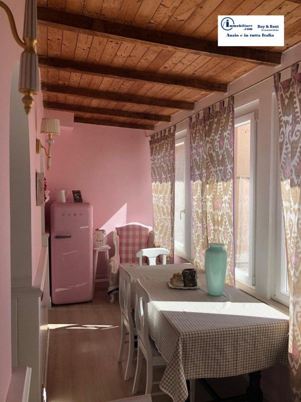 appartamento in vendita ad Anzio in zona Mare