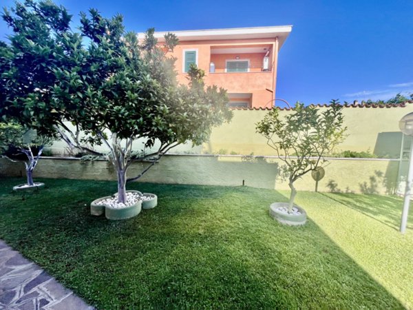 casa indipendente in vendita ad Anzio in zona Stazione