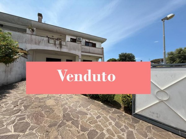 casa indipendente in vendita ad Anzio in zona Mare