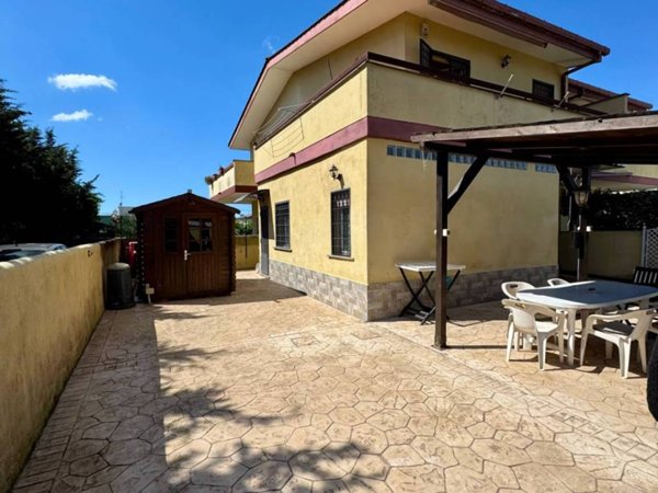 casa indipendente in vendita ad Anzio in zona Cincinnato