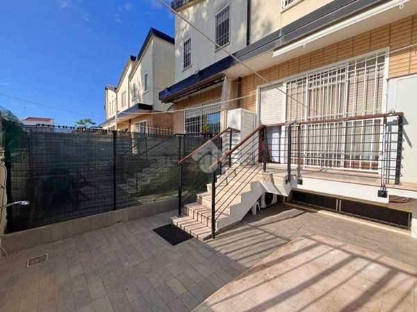 casa indipendente in vendita ad Anzio in zona Anzio Colonia