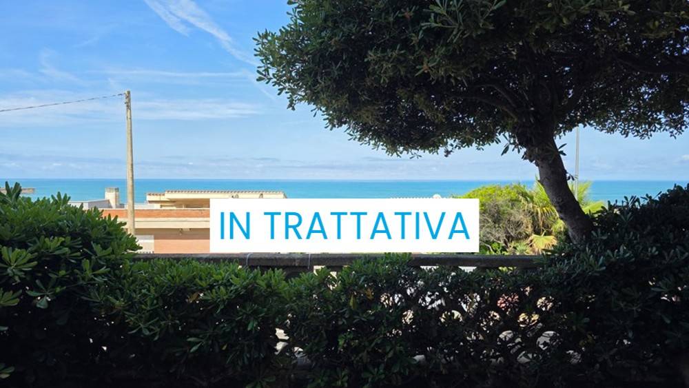 appartamento in vendita ad Anzio in zona Mare