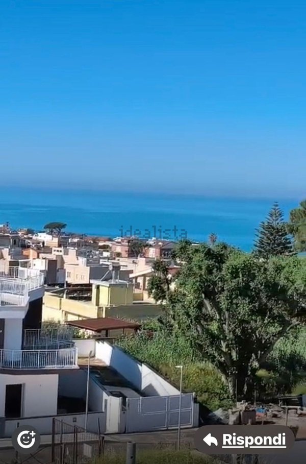 casa indipendente in vendita ad Anzio in zona Villa Claudia