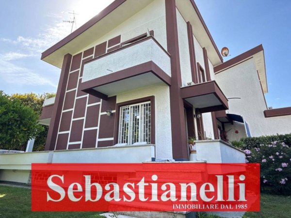casa indipendente in vendita ad Anzio in zona Mare