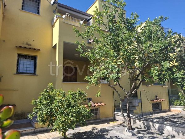 casa indipendente in vendita ad Anzio in zona Cincinnato