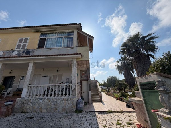 appartamento in vendita ad Anzio in zona Mare