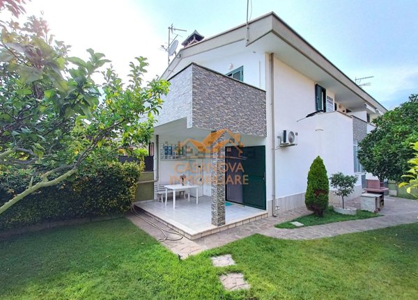 casa indipendente in vendita ad Anzio in zona Stazione