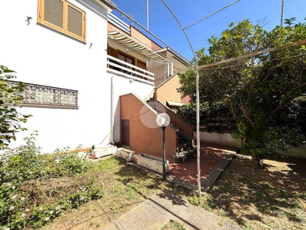 casa indipendente in vendita ad Anzio in zona Mare