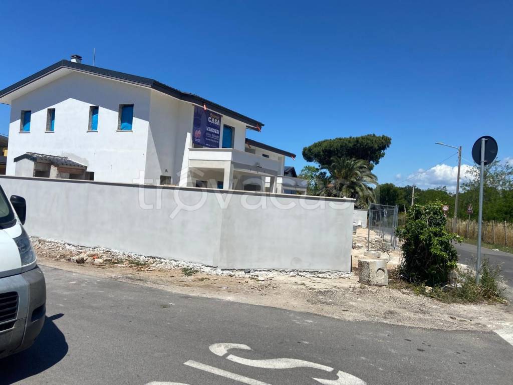 casa indipendente in vendita ad Anzio