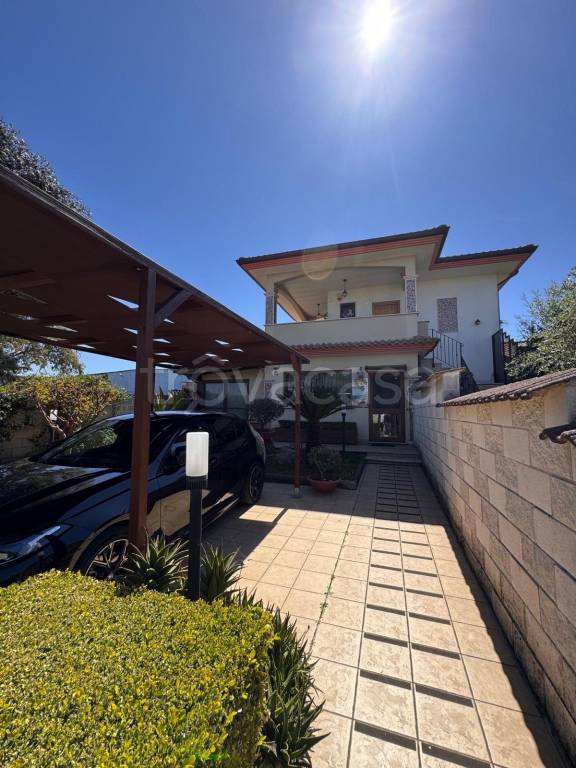 casa indipendente in vendita ad Anzio