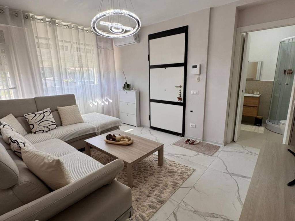 casa indipendente in vendita ad Anzio in zona Anzio Colonia