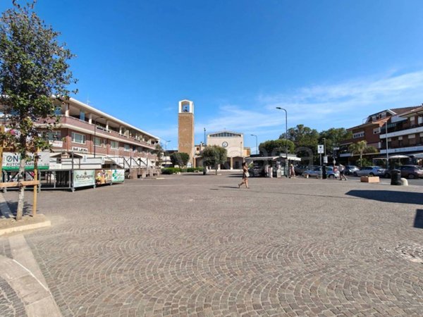 appartamento in vendita ad Anzio in zona Mare